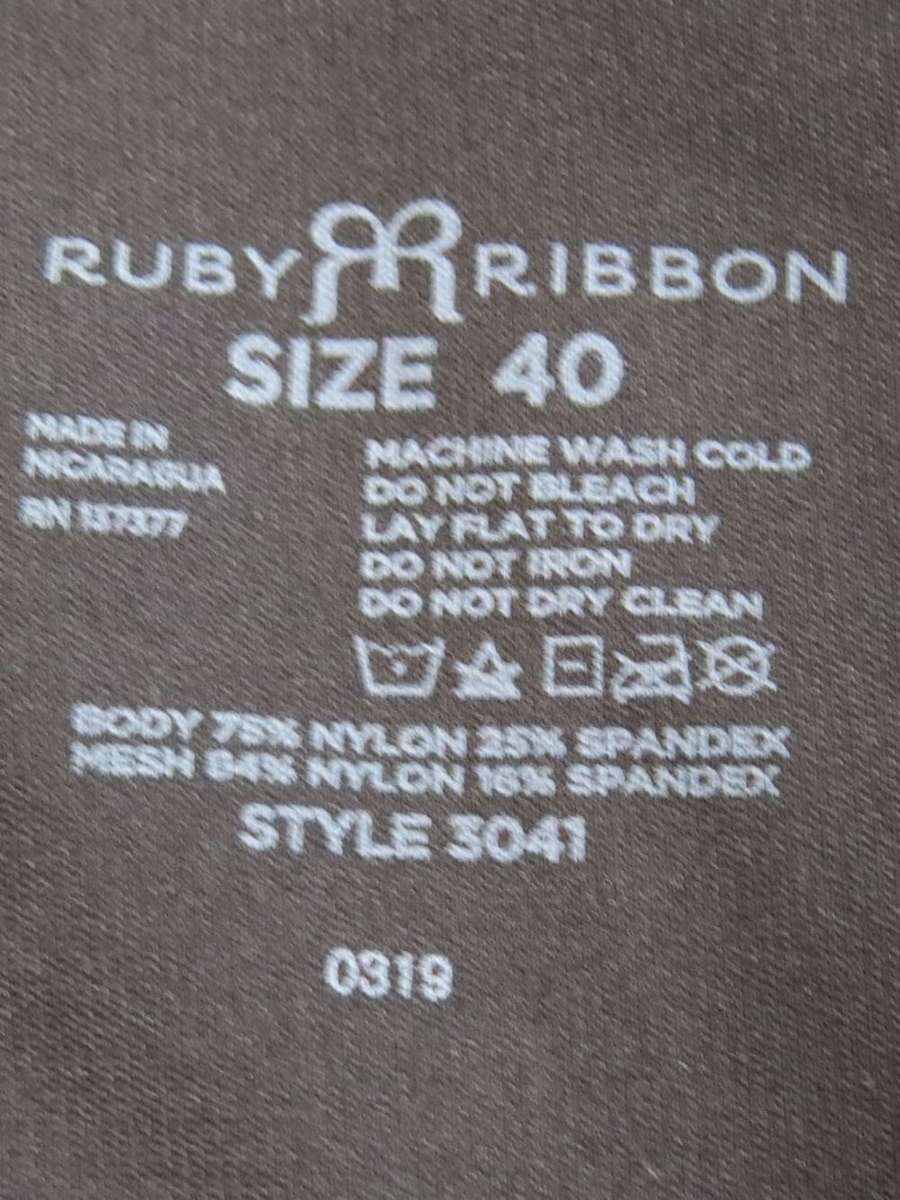 Ruby Ribbon 3041 V-Neck Slip Shapewear SIZE 40 Black - Picture 7 of 7